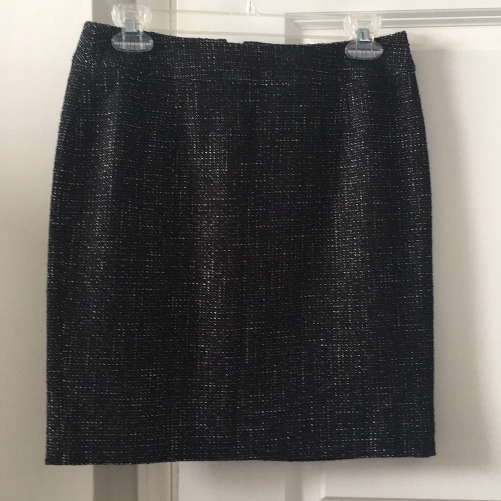 Halogen black and white skirt